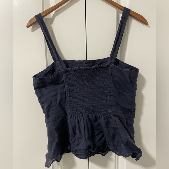 BANANA REPUBLIC- RAMIE BUTTON-FRONT TANK - Picture 3 of 4